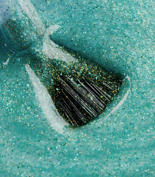 Le Mini Macaron Single Gel Polish Sparkling Sea Salt, 10 ml.